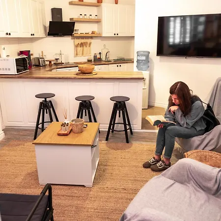 Boho Oldtown Apartment *